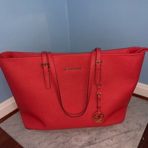 Michael Kors Coral Jet Set Purse & Matching Wallet